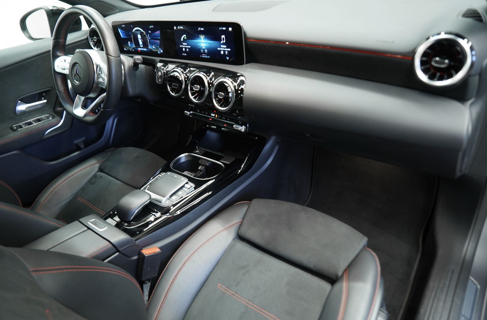 Mercedes Benz A 35 Amg