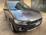 Mitsubishi Outlander 2.2 DI-D TC-SST Instyle DPF - Mitsubishi Outlander Kombi Gebrauchtwagen