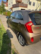Kia Picanto 1.0 Morning - Kia Picanto Gebrauchtwagen in Stuttgart