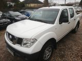 Nissan Navara Pickup Double Cab XE 4X4 - Nissan Navara in Berlin
