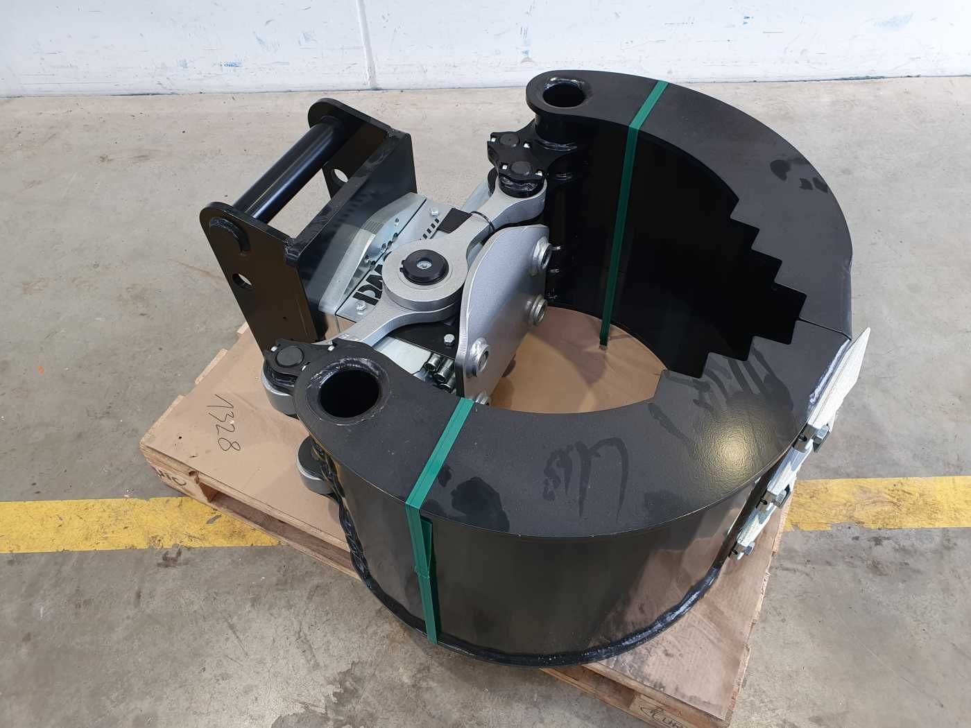 Fahrzeugabbildung Andere DMS SG9050 Grabgreifer Sortiergreifer / NEU