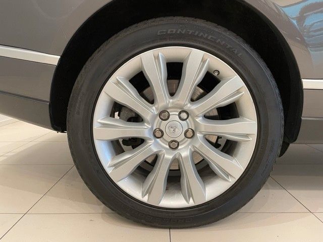 Fahrzeugabbildung Land Rover Range Rover P510 5.0 V8 Autobiography  Head-Up