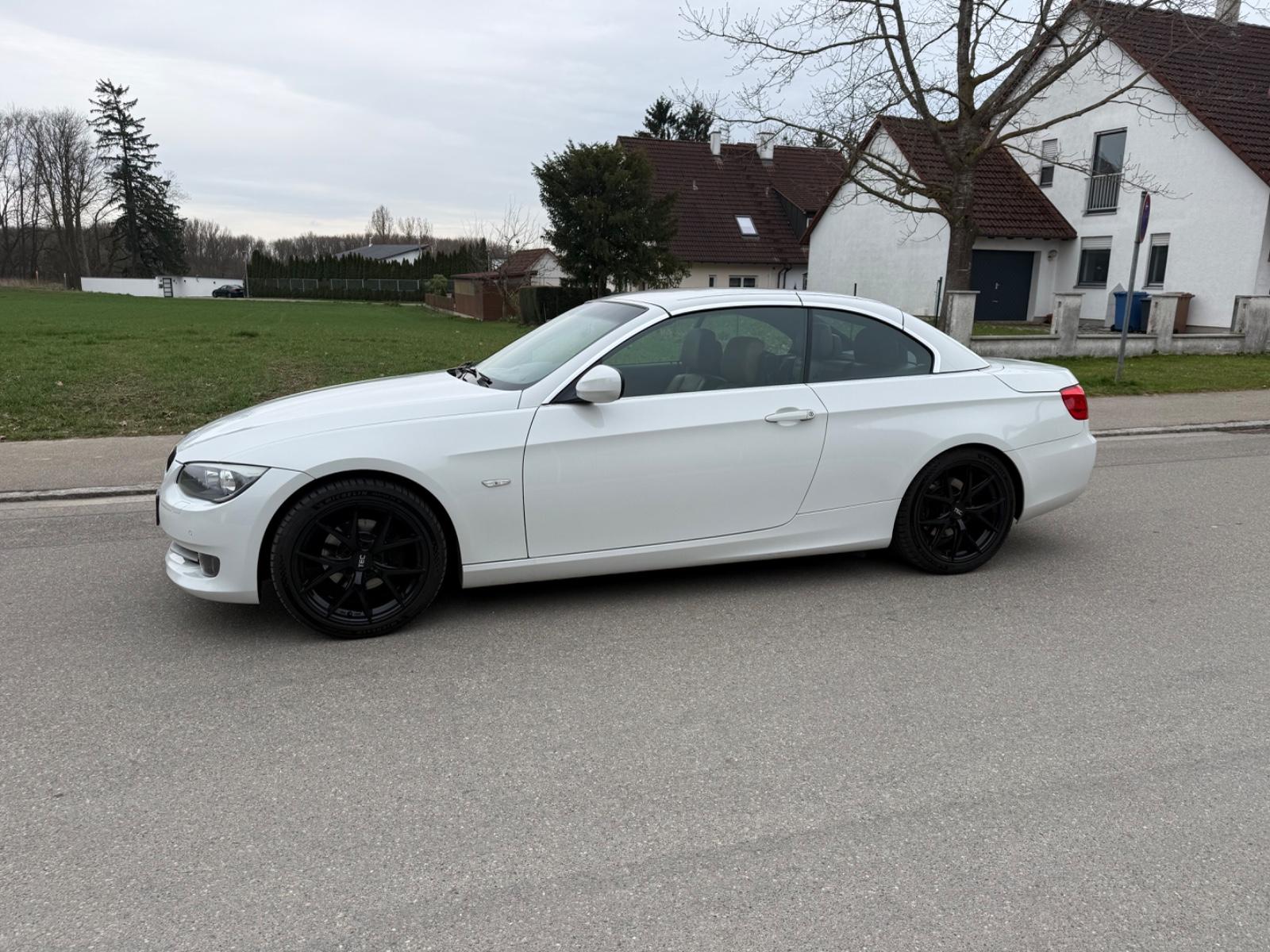 BMW 318i Cabrio,Leder,Navi,Alu,SHZ,2.Hand,WR