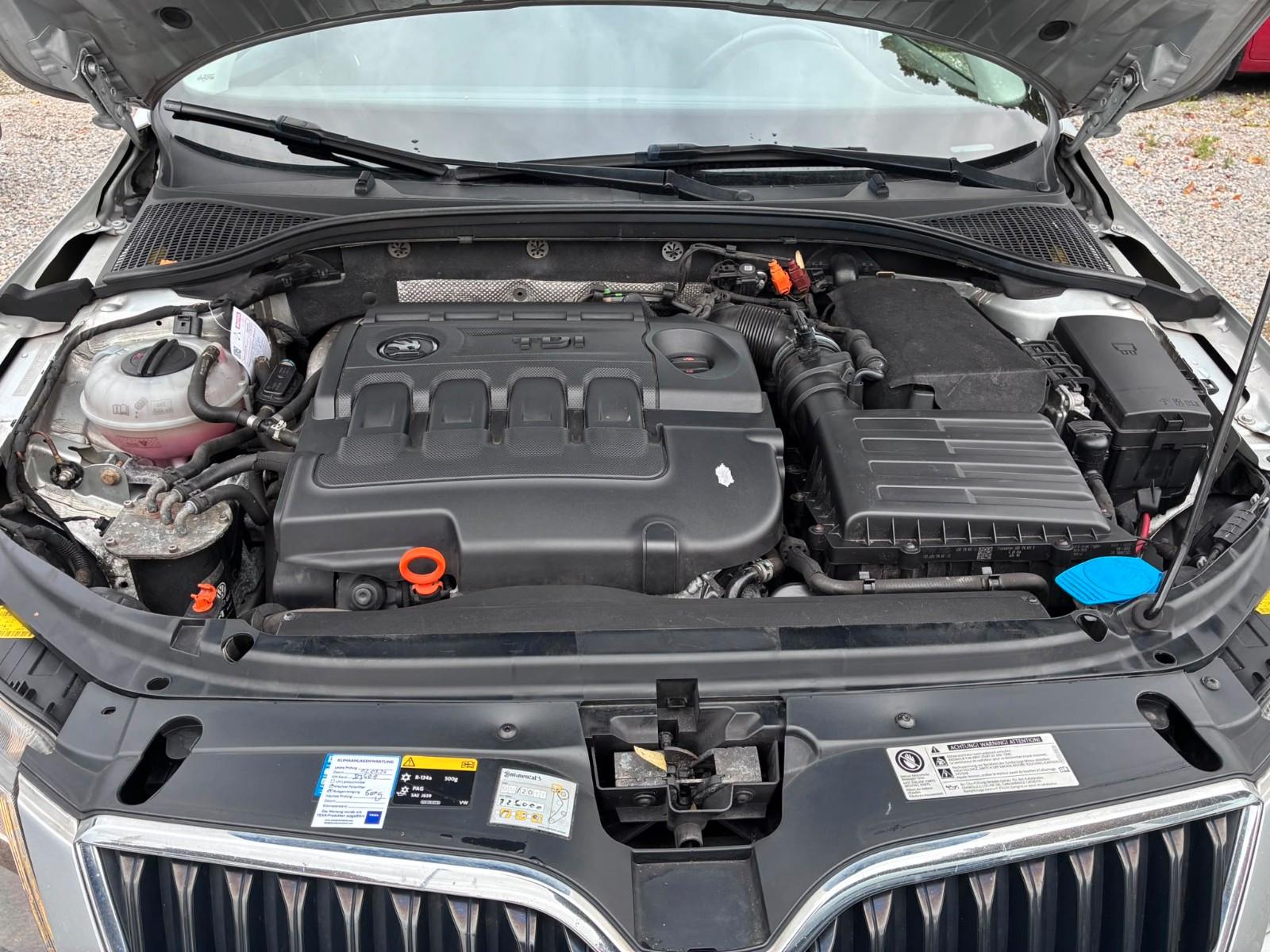 Skoda Octavia 2013 — photo 11