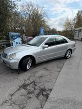 Mercedes-Benz Mercedes C220 CDI - Mercedes-Benz C 220 aus 2002: Cdi