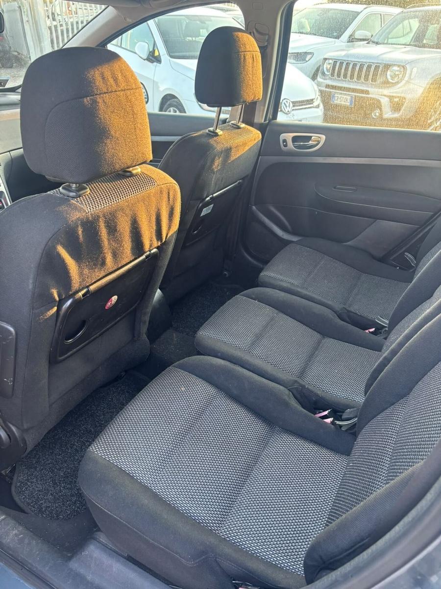 Peugeot 307 2008 — photo 5