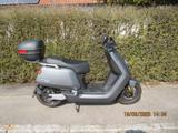 NIU Elektro Roller N1S 45 km/h  1500 km Zweisitzter - NIU MOTORRAD