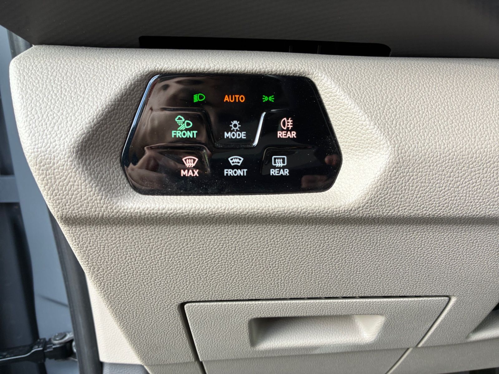 Volkswagen T7 Multivan - Bild 17