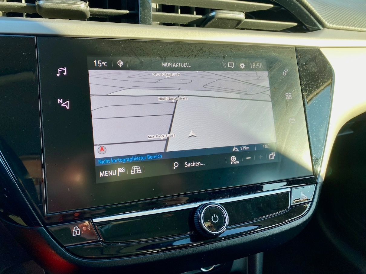 Fahrzeugabbildung Opel Corsa 1.2 Edition KLIMA SHZ GZJR NAVI CARPLAY