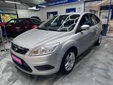 Ford Focus 1,6 Style+*Automatik*Erst 57Tkm*2Hand*Lim. - Ford Focus: Style