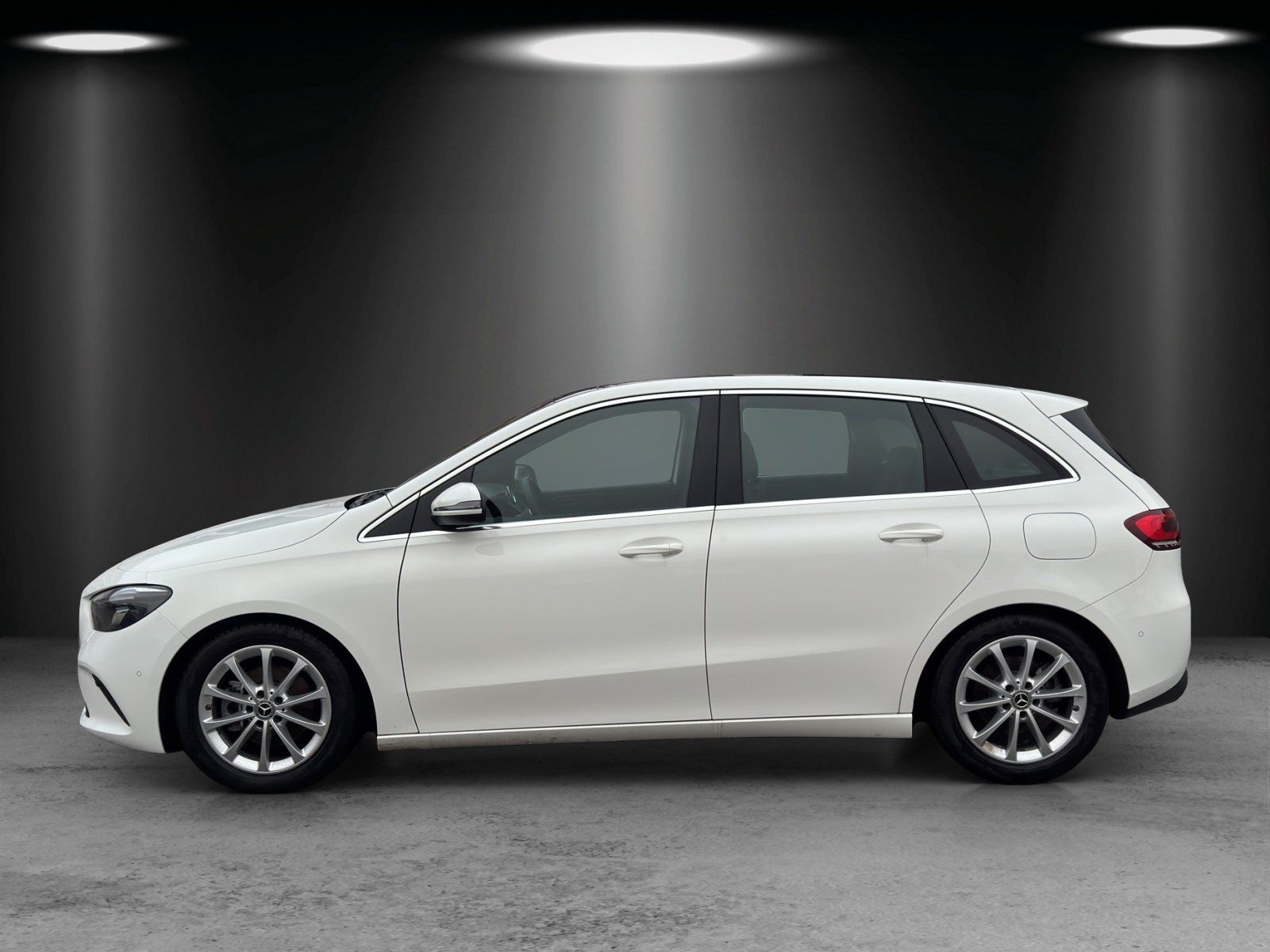 Fahrzeugabbildung Mercedes-Benz B 200 HighEndMBUX Business LED Pano Progres Hifi