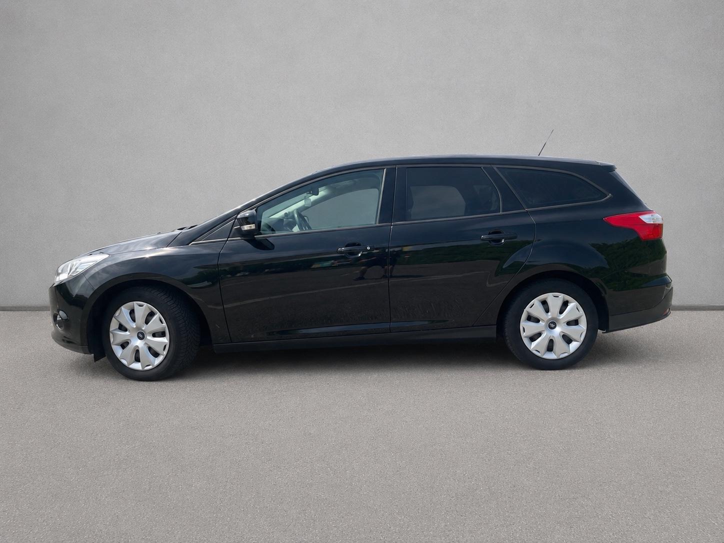 Ford Focus 2014 — photo 7