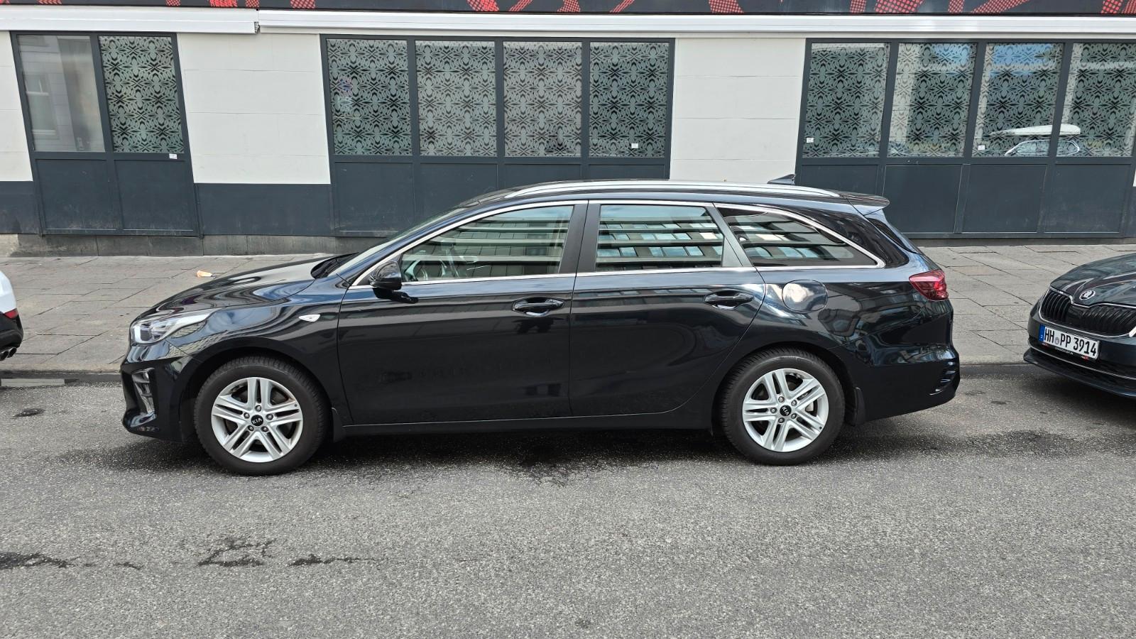 Kia cee'd Sportswagon 1.4 T-GDI Vision Sportswag...