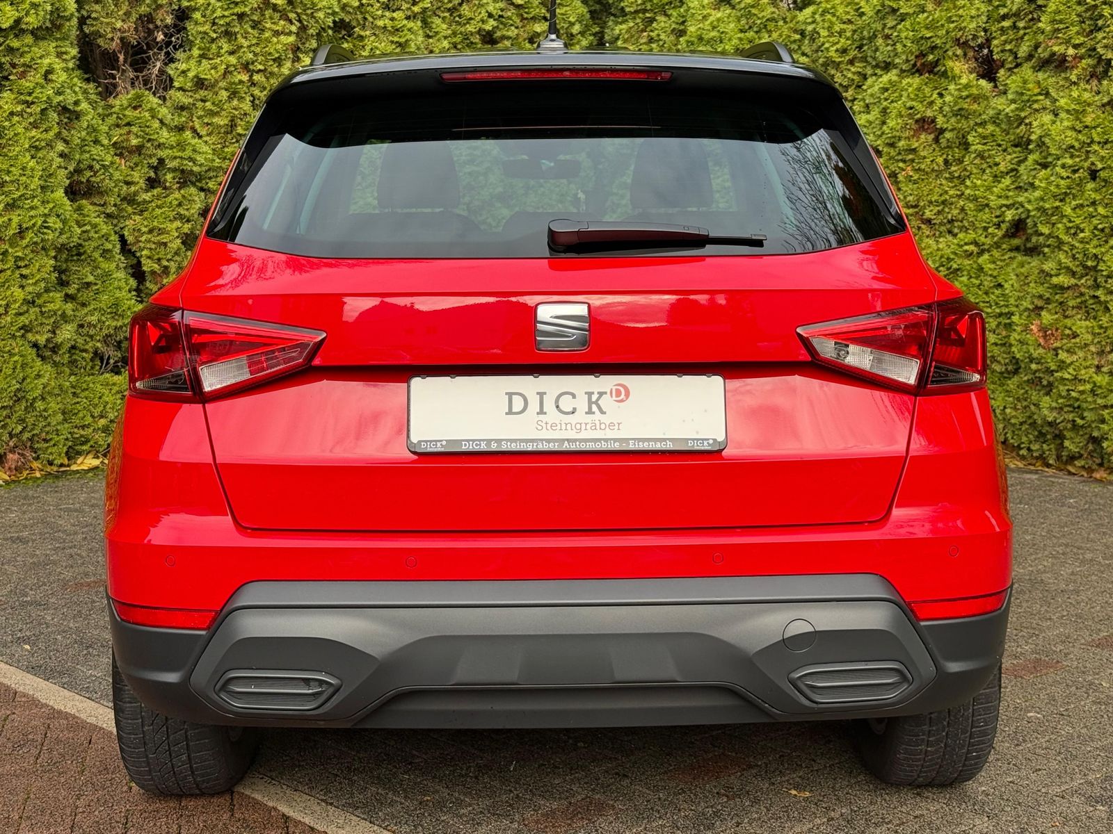 Fahrzeugabbildung SEAT Arona 1.0 TSI Style LED+NAV+SHZ+ACC+DAB+VIRT+PDC