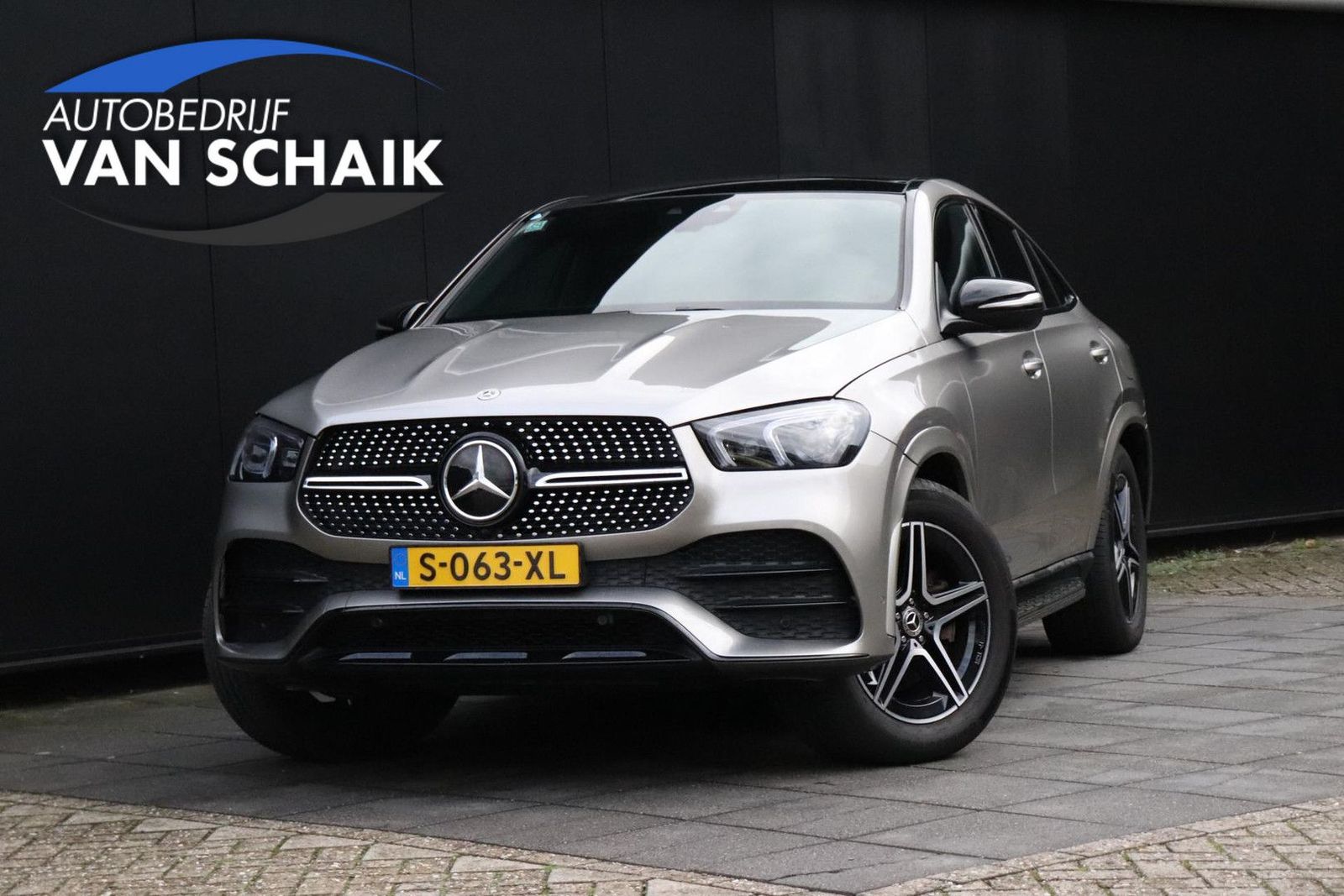 MERCEDES-BENZ GLE 350 e 4MATIC AMG | panorama dach | BURMESTER