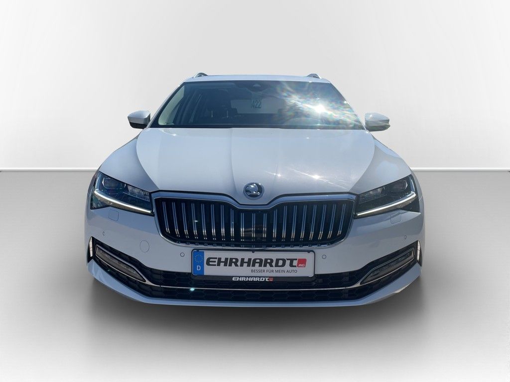 Skoda Superb - Bild 2