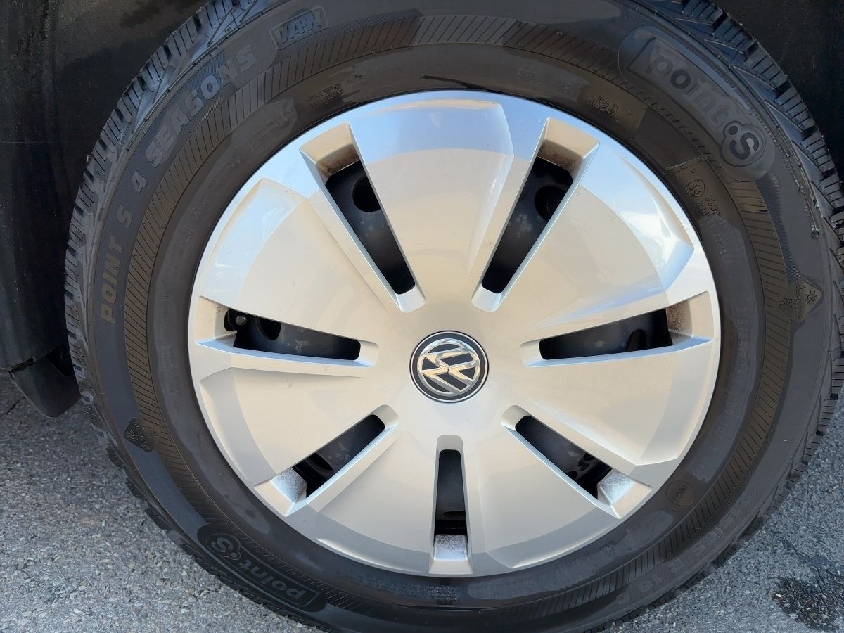 Fahrzeugabbildung Volkswagen T6 Multivan 6.1 Trendline 2.0 TDi AHK GJR