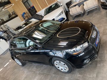 Audi A1 attraction *Klimaauto.*Sitzheizung*TÜV0327*