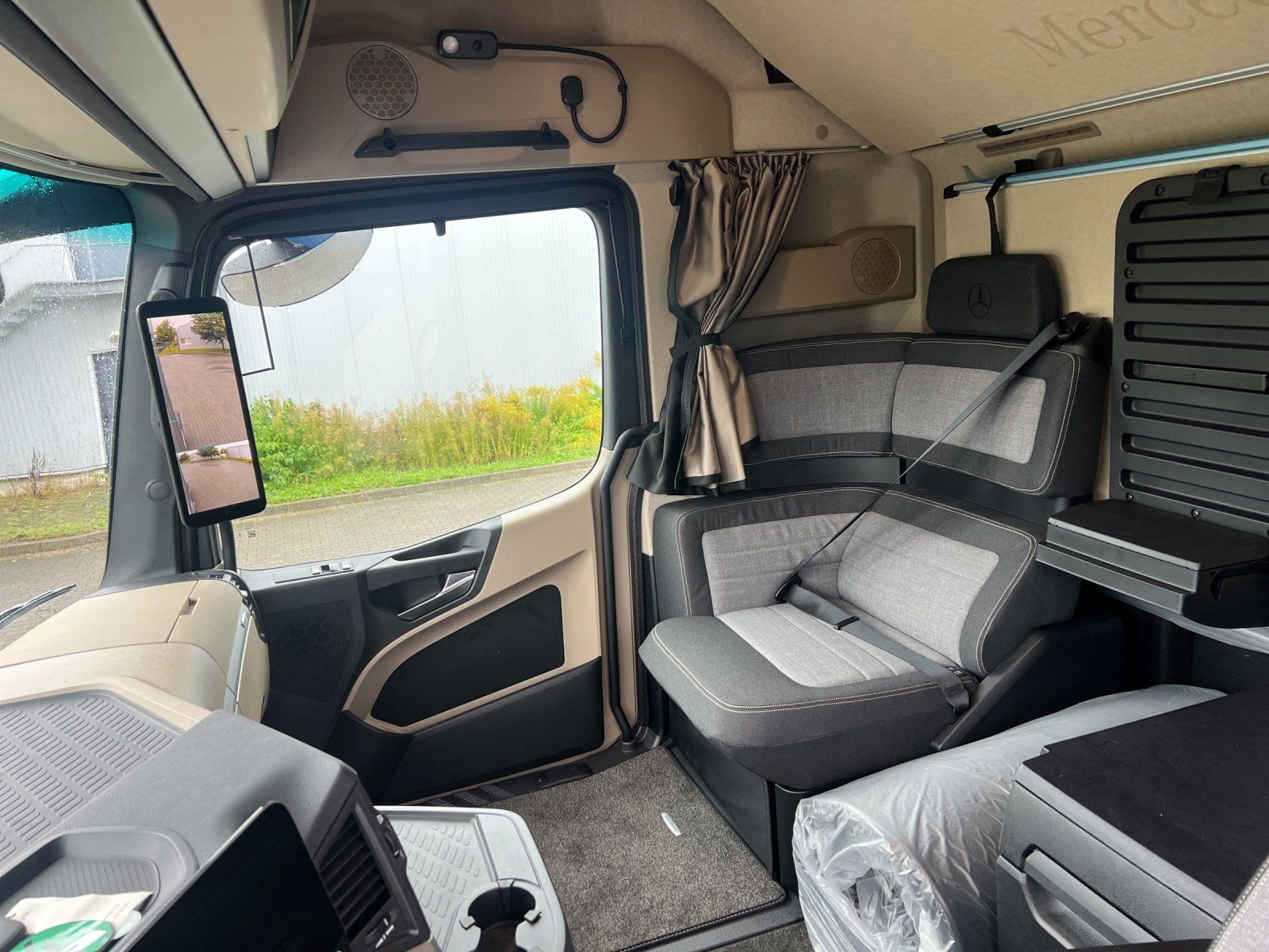 Fahrzeugabbildung Mercedes-Benz Actros 1848 LS 4x2 G291 ADA3 ABA6 SideGuard2