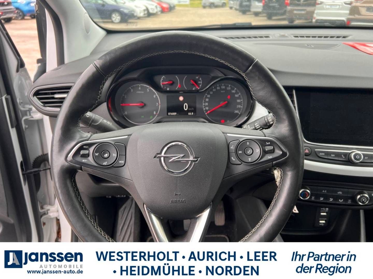 Fahrzeugabbildung Opel Crossland X 1.2 Start/Stop