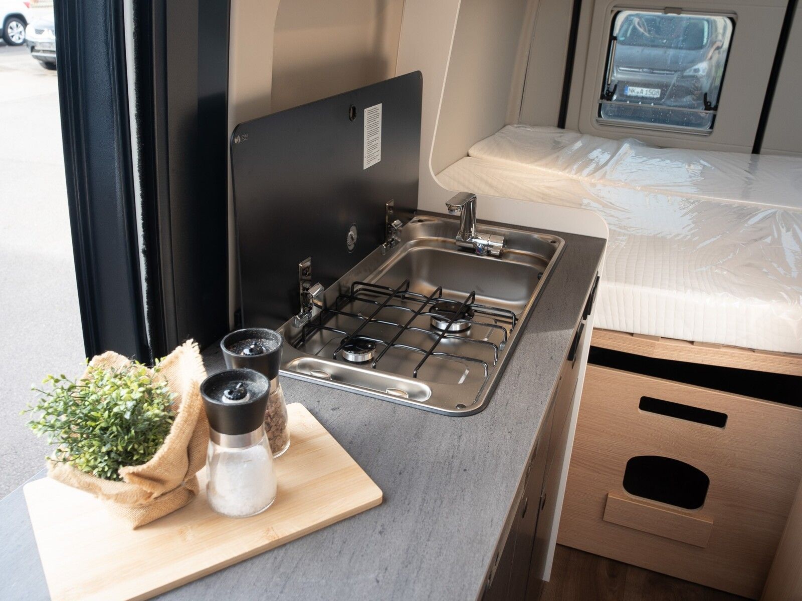 Fahrzeugabbildung Sunlight Adventure Cliff 600 Faltverdunkelung*Markise*uvm