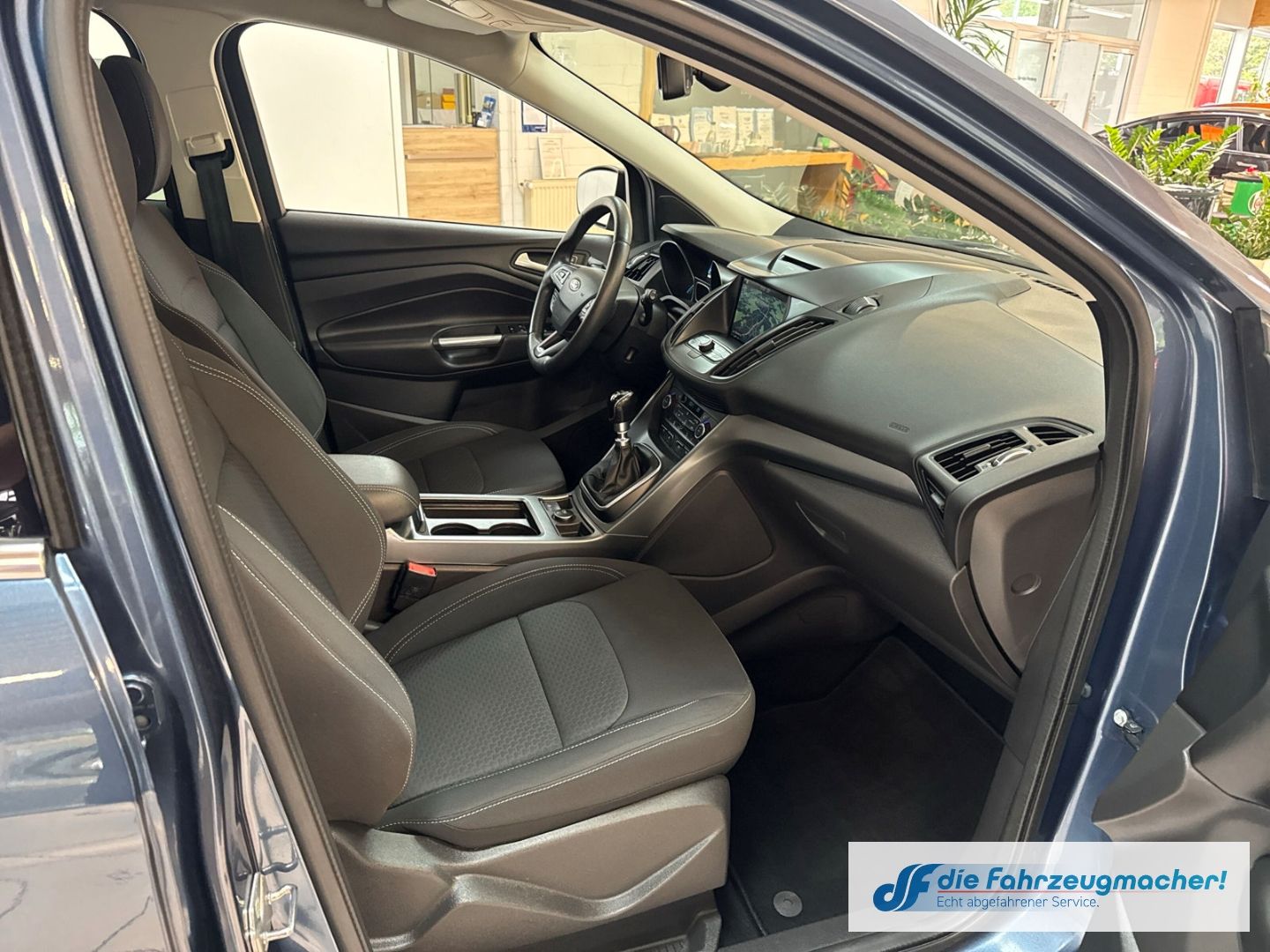 Fahrzeugabbildung Ford Kuga Cool & Connect 2.0 TDCi EU6d-T Navi Apple C
