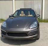 Porsche Cayenne Diesel -  - Porsche Cayenne aus 2011 mit Diesel-Antrieb