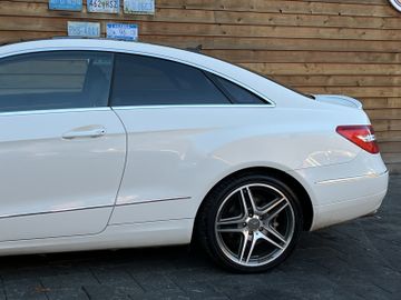 Mercedes E 350 - 8