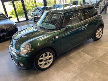 MINI Cooper *SHZ*PDC*NAVI*TEMPOMAT*LEDER*
