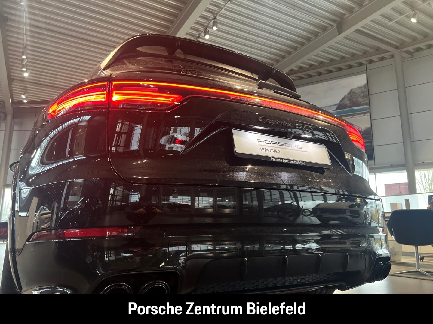 Porsche Cayenne GTS Surround-View Luftfederung 21-Zoll