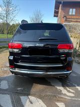 Jeep Grand Cherokee 3.0l V6 MultiJet 184kW Summit... - Jeep Grand Cherokee: 6.1