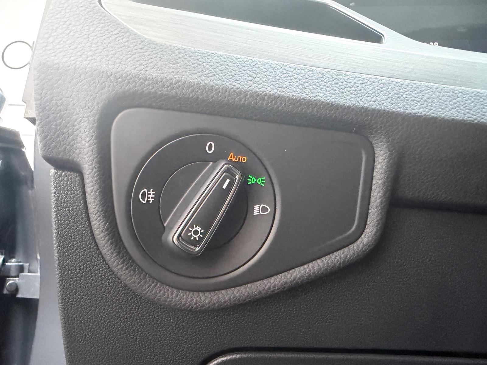 Volkswagen Touran Comfortline#3J.Gara#App#Navi#AHK#LED#SHZ