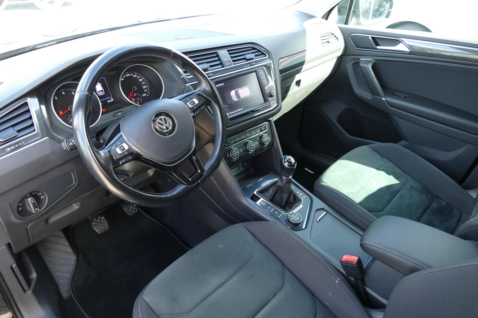 Volkswagen Tiguan 2.0 4Motion Klimaaut. LED Navi PDC AHK