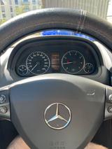 Mercedes-Benz A 180, TÜV 04/28, Großer Kundendienst Neu - Mercedes-Benz bis 5.000 Euro