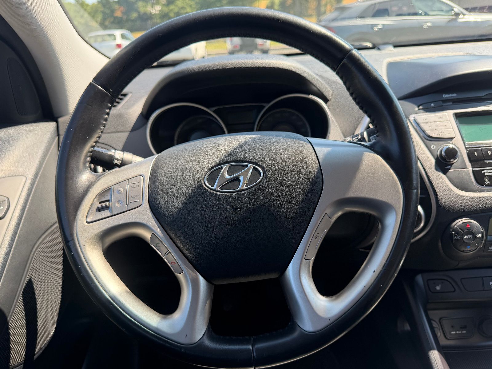 HYUNDAI ix35 2.0D AWD Bi-XENON/PDC/KLIMAA – Foto 15