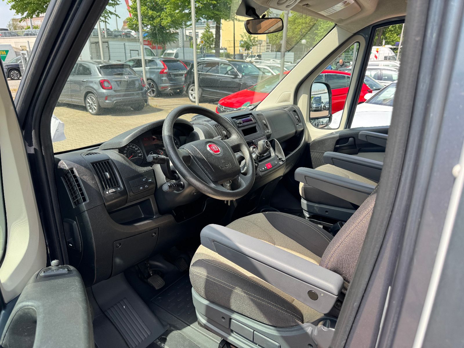 Fahrzeugabbildung Glücksmobil T 58 FIAT DUCATO 1.HAND VOLL SCHECKHEFT SAT TV