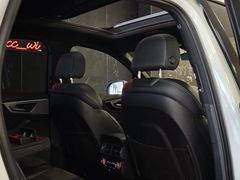 Fahrzeugabbildung Audi Q7 3.0 TDI quattro *S-LINE* (PANO/360°/LED/HUD/