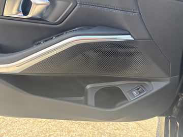 BMW 320d xDrive Touring M Sportpaket Head-Up HiFi