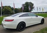 Mercedes-Benz E400 4matic Coupe Burmester*Panorama*Ambiente* - Mercedes-Benz E-Klasse: Weiß, Coupe