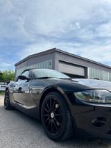 BMW Z4 2.2i -  - BMW Z4 aus 2005