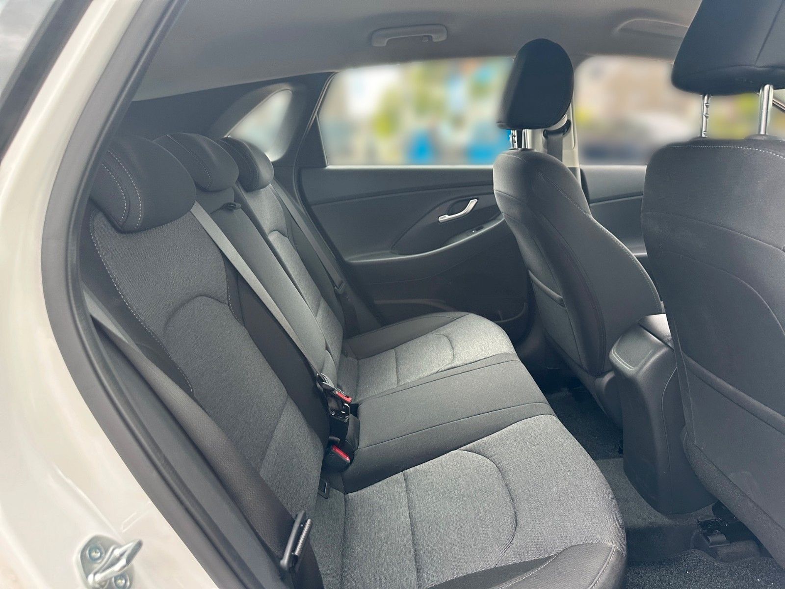 Fahrzeugabbildung Hyundai i30 Trend Mild-Hybrid Navi uvm.