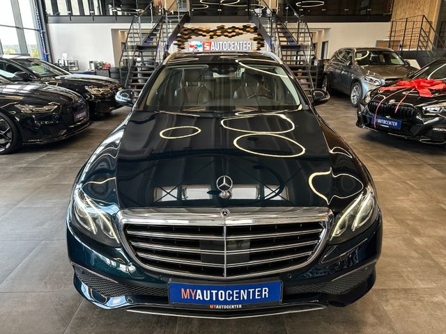 Mercedes-Benz E 350 *BURMESTER*KEYLES*PANO*AHK*ACC*StandHZ*