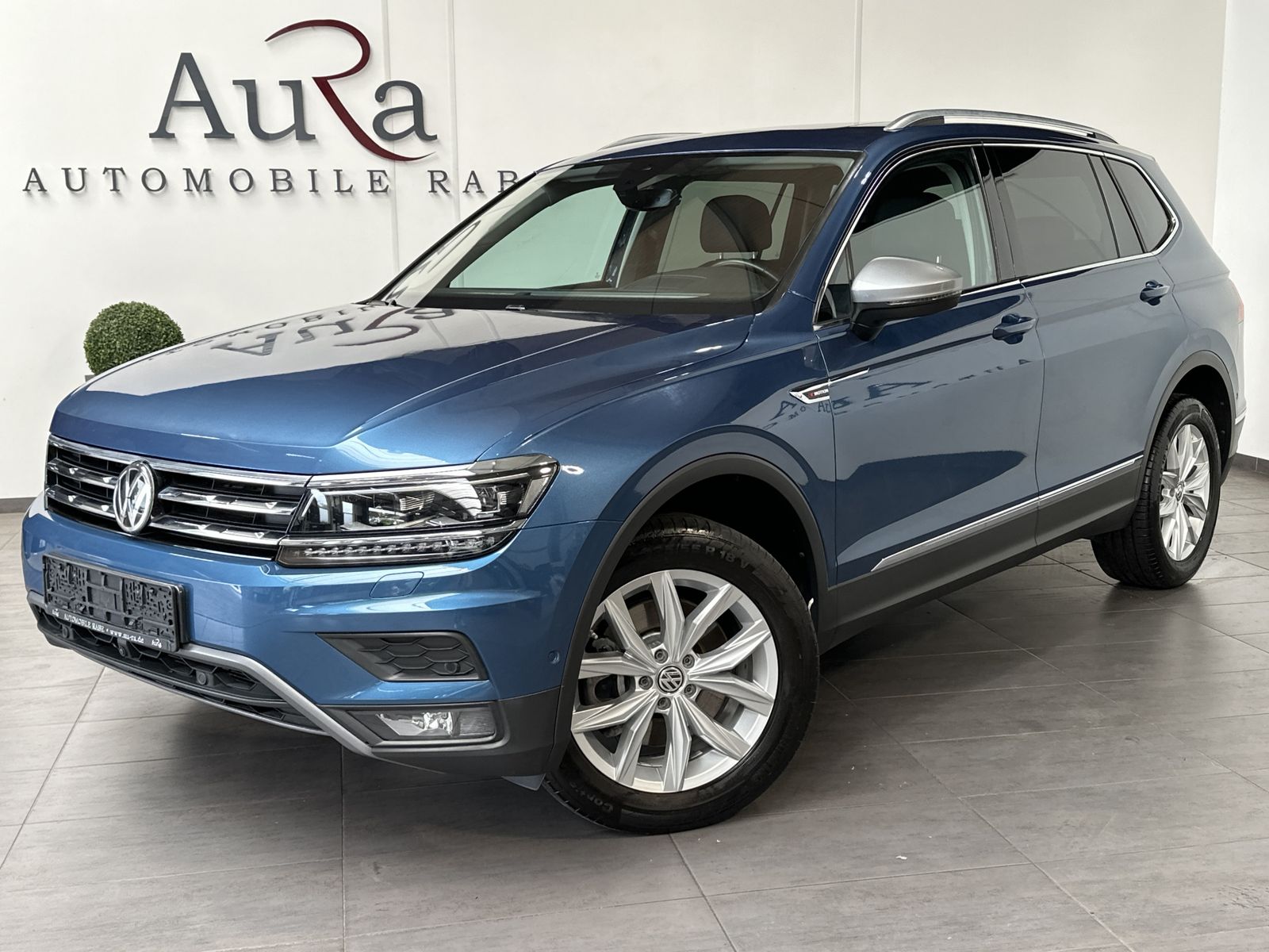 Fahrzeugabbildung Volkswagen Tiguan Allspace 2.0 TDI DSG 4M HL NAV+LED+PANO