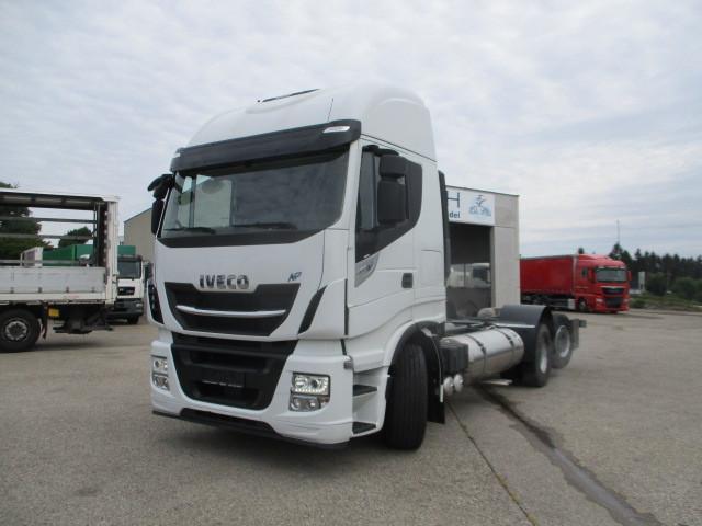 Iveco Stralis 460 LNG, 200.000 km, gel. Liftachse, TÜV