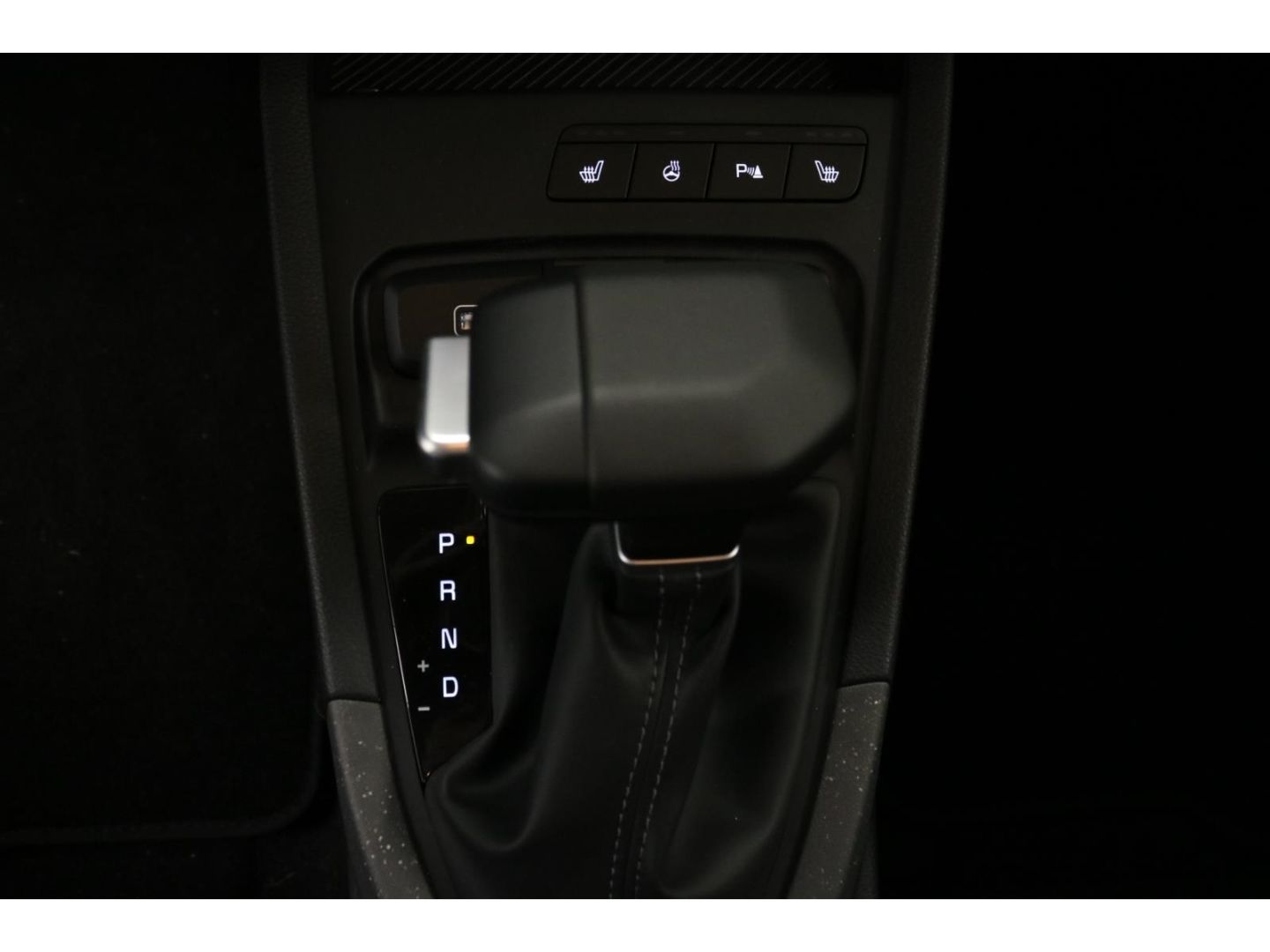 Fahrzeugabbildung Kia Stonic Vision Navi Klimaautom DAB SHZ LenkradHZG