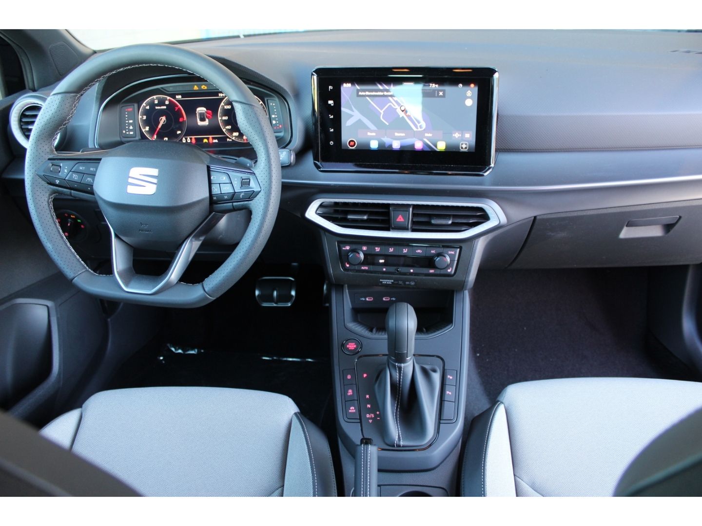 Seat Arona - Bild 12