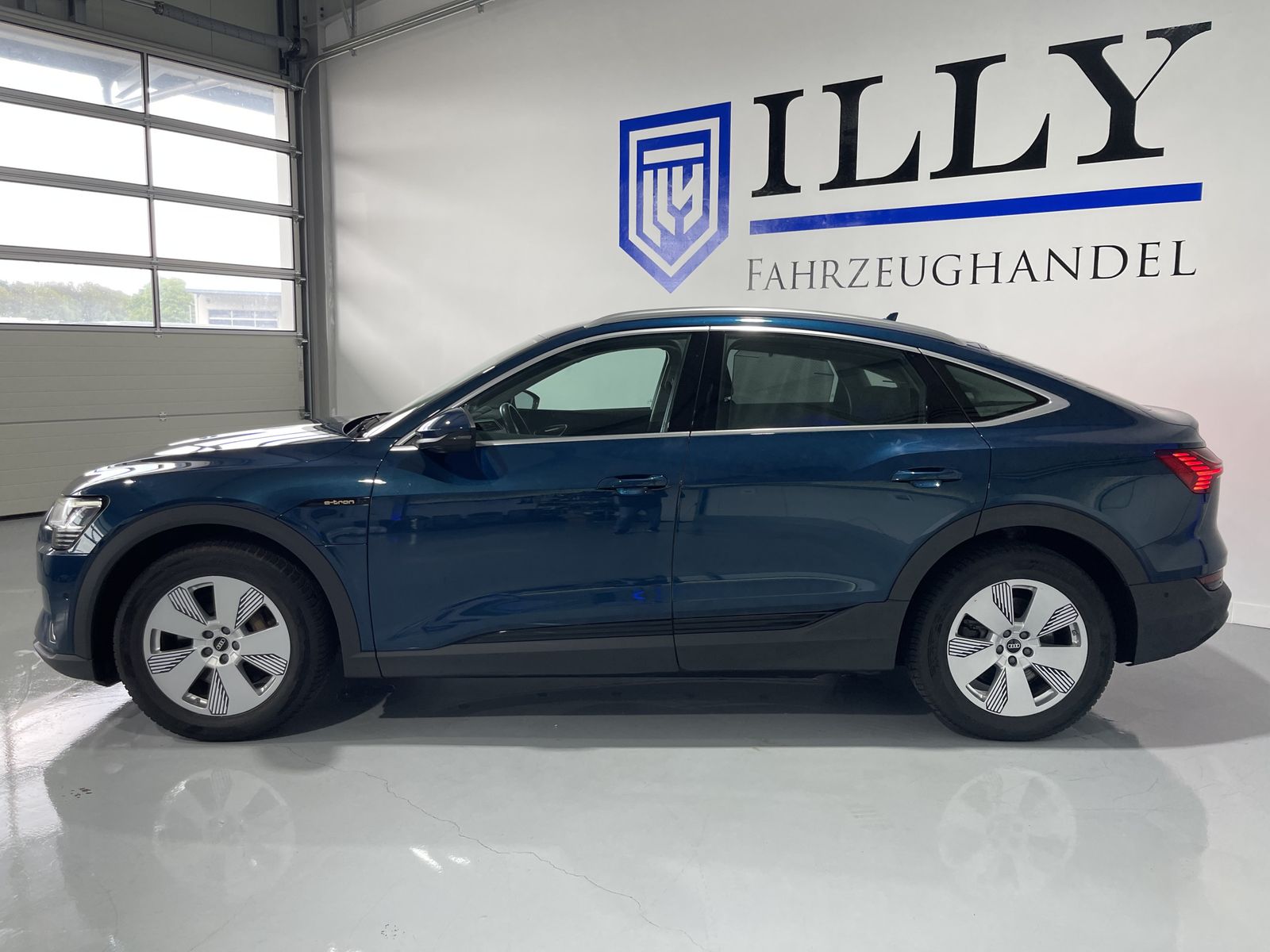Fahrzeugabbildung Audi e-tron Sportback 55 Quattro*AHK*LED*Cam*