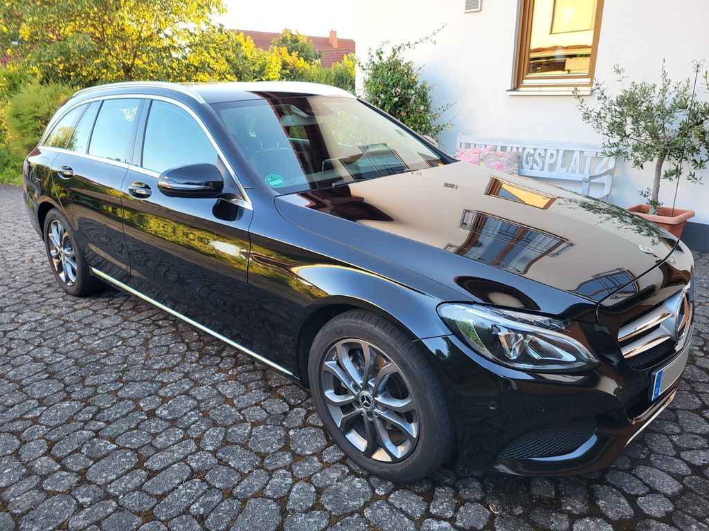 Image of Mercedes-Benz C 220