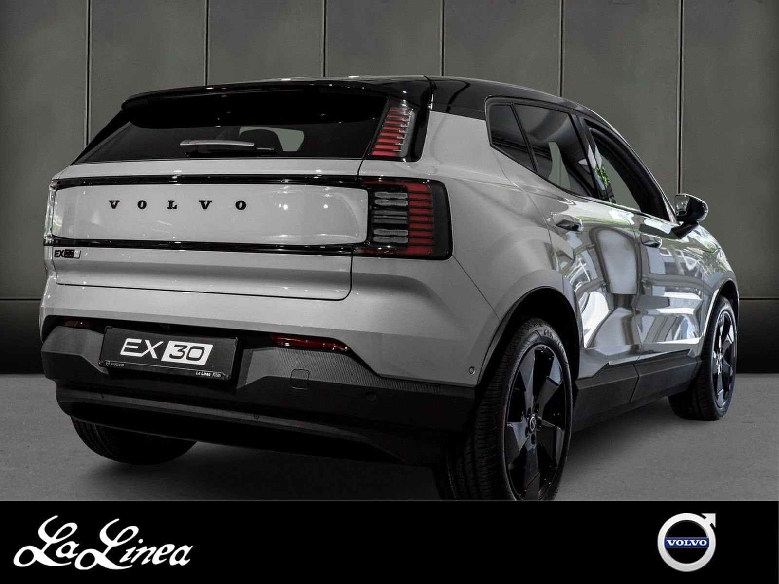 Volvo EX30 Ultra Black Edition 2WD Pure Electric imagem 2