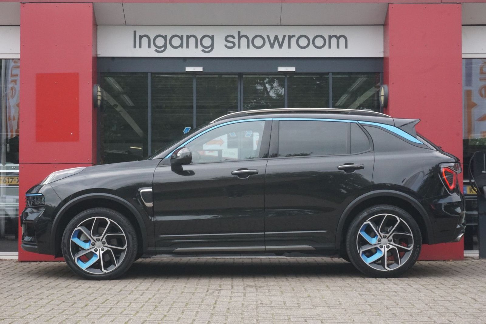 Lynk&Co 01 1.5 | Origineel NL | Zwarte Hemel | Panoramad imagem 2